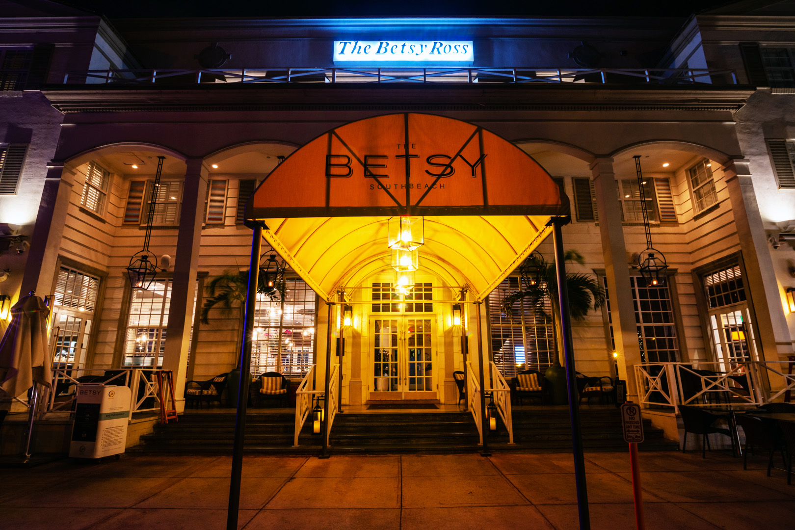 Betsy Hotel