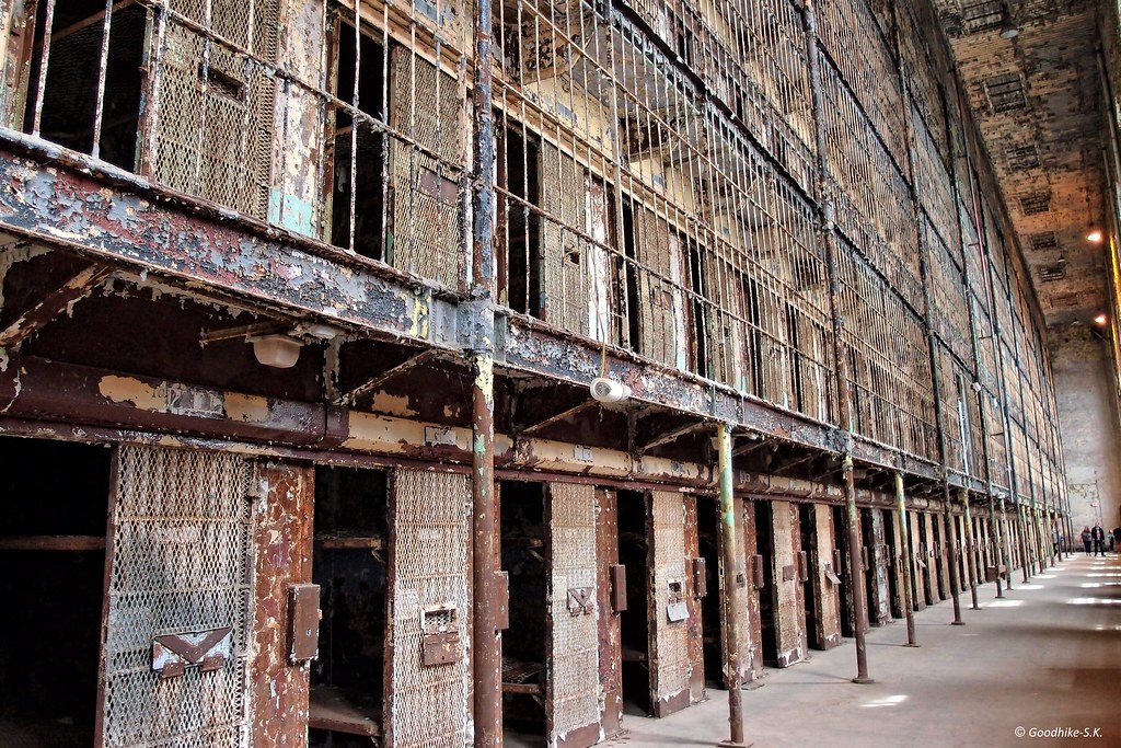 Ohio State Reformatory. Photo of rows of old rusted cell blocks. 