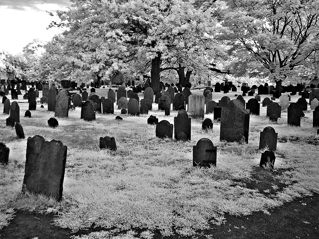 OLD BURYING POINT CEMETERY