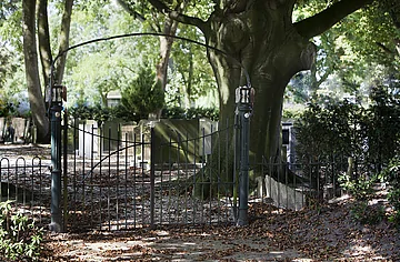 Laurel Grove Cemetery - Photo