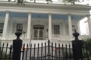 The Magnolia Mansion - Photo