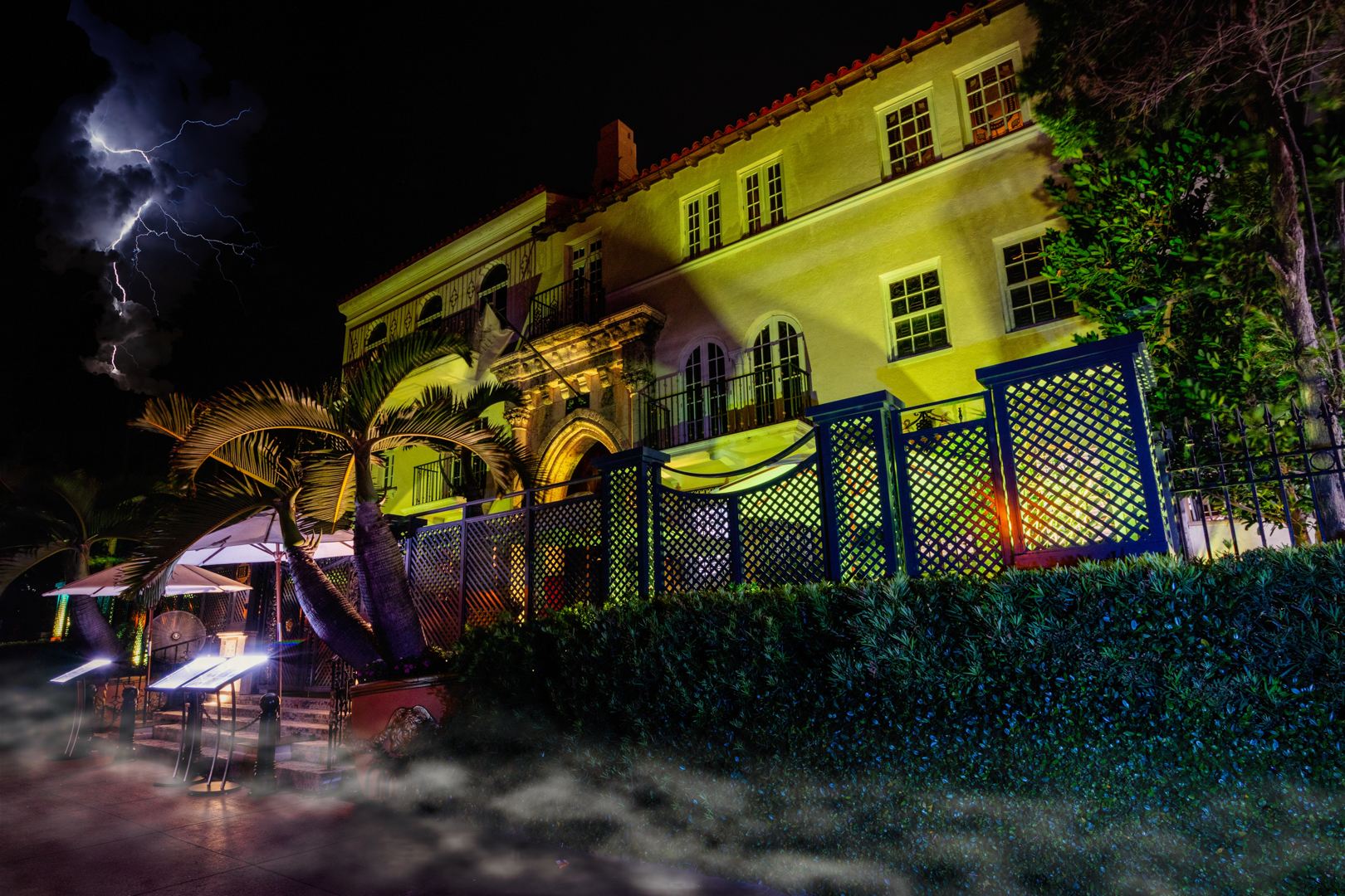 Outdoor at night front of Haunted Casa Cauarina in South Beach, Miami, FL on the Miami Haunts Ghost Tour