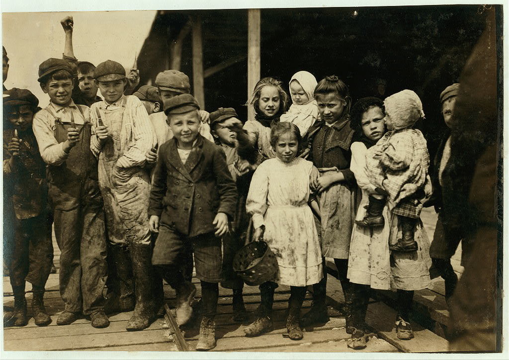 A group of children from the turn of the century. Tepia photograph