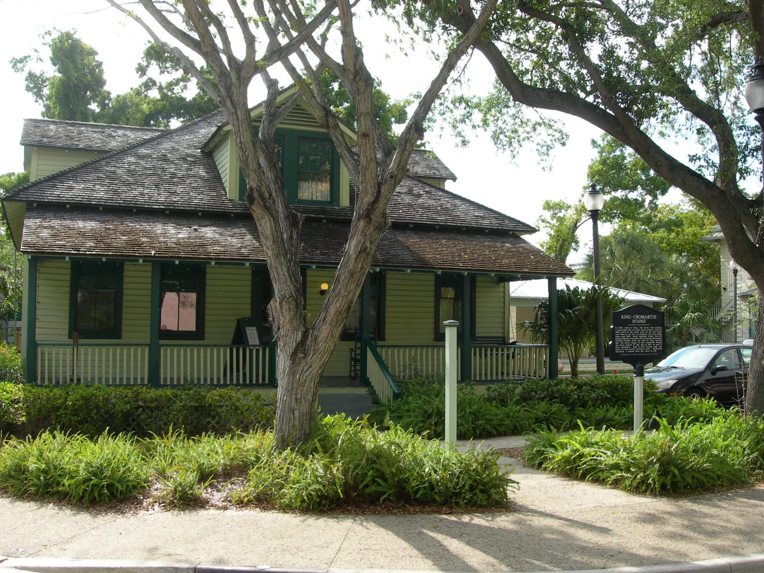 Frontal view of the King-Cromartie House in Fort Lauderdale